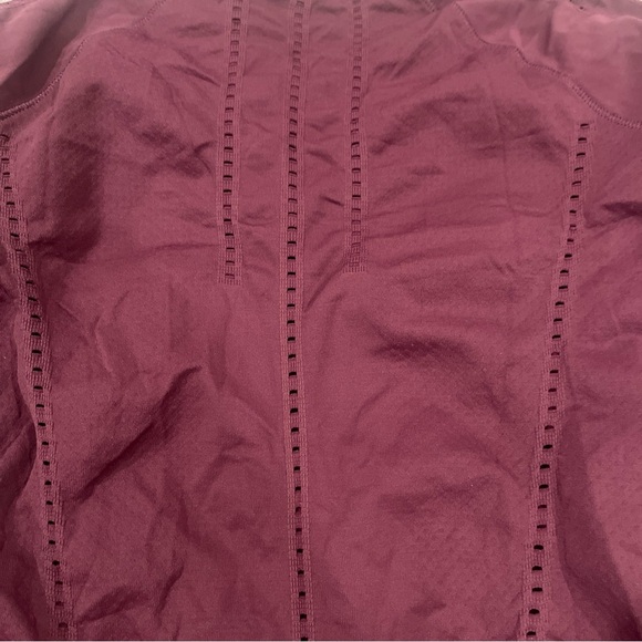 Athleta Foothill Long Sleeve Maroon Top Size XS - Picture 5 of 6